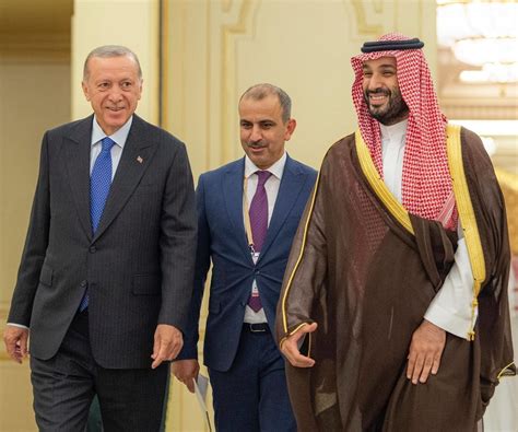 E­r­d­o­ğ­a­n­ ­K­ö­r­f­e­z­ ­t­u­r­u­n­a­ ­S­u­u­d­i­ ­A­r­a­b­i­s­t­a­n­­d­a­n­ ­b­a­ş­l­a­d­ı­